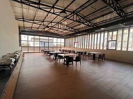 The Kings Park Grand