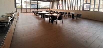 The Kings Park Grand