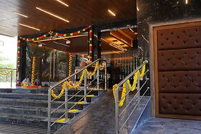 The Kings Park Grand