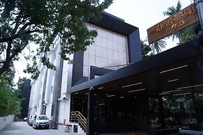 The Kings Park Grand