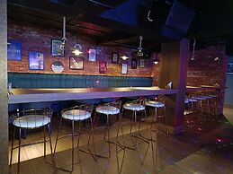 The Kings Park Grand