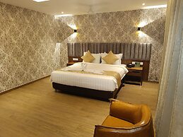 The Kings Park Grand