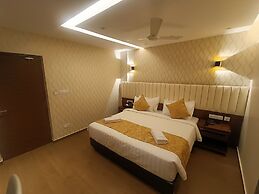 The Kings Park Grand