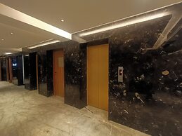 The Kings Park Grand