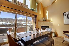 E8 Drake Landing 2br + Loft 2 Bedroom Condo by RedAwning