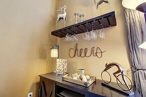 E8 Drake Landing 2br + Loft 2 Bedroom Condo by RedAwning