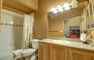 E8 Drake Landing 2br + Loft 2 Bedroom Condo by RedAwning