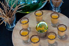 Faros Premium Beach Hotel