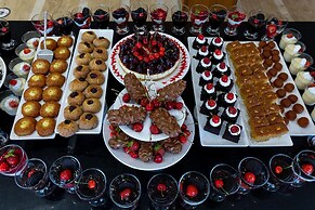 Faros Premium Beach Hotel