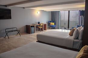 HOTEL LUCA