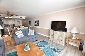 0304 Waters Edge Resort 1 Bedroom Condo by RedAwning