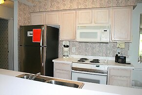 Brunswick Plantation Villa 604 with Beaches Nearby, Enjoy 27 Hole Golf