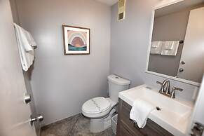 0212 Waters Edge Resort 3 Bedroom Condo by RedAwning