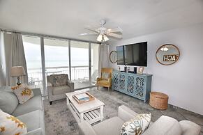 0212 Waters Edge Resort 3 Bedroom Condo by RedAwning