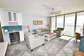 0212 Waters Edge Resort 3 Bedroom Condo by RedAwning