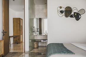 Eight Palms Villa Seminyak by Ini Vie Hospitality