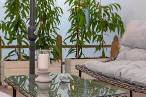 Naxos Riviera Suites