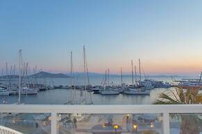 Naxos Riviera Suites