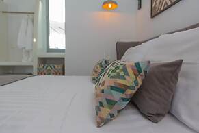 Naxos Riviera Suites