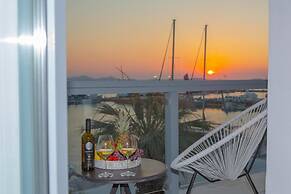 Naxos Riviera Suites
