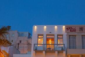 Naxos Riviera Suites