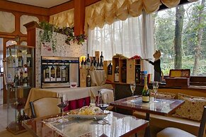 Hotel Miralago