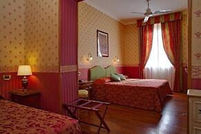 Hotel Miralago