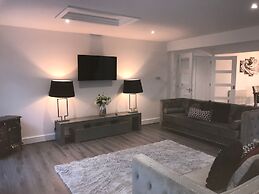 Stunning 3 bed Lodge 2000sq