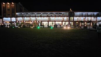 The Bodhi Palace Resort