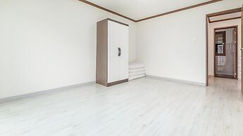 Gangneung Haewadal Pension