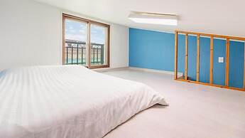 Gangneung Haewadal Pension