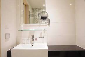 The Beachfront Hotel Phuket