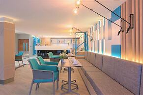 The Beachfront Hotel Phuket