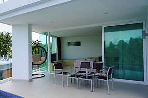 The Beachfront Hotel Phuket