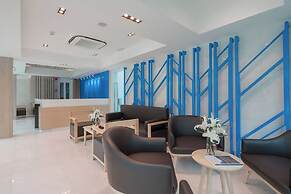 The Beachfront Hotel Phuket