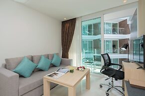 The Beachfront Hotel Phuket