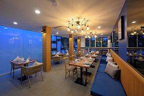 The Beachfront Hotel Phuket