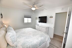 1109 Waters Edge Resort 1 Bedroom Condo by RedAwning