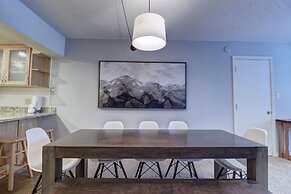 Ski-In Ski-Out Center Village Condo Indoor Parking - CM216 by Redawnin
