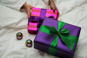 Cardo Brussels, Autograph Collection