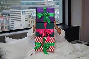 Cardo Brussels, Autograph Collection