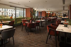 Cardo Brussels, Autograph Collection