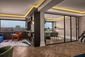 Cardo Brussels, Autograph Collection