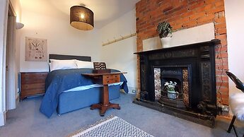 Stylish Town Centre Apartments