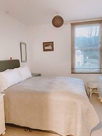 Stylish Town Centre Apartments