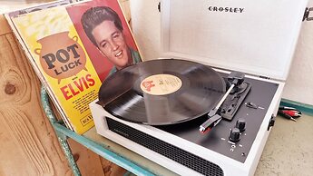 Stylish Town Centre Apartments