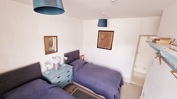 Stylish Town Centre Apartments