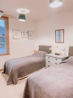 Stylish Town Centre Apartments