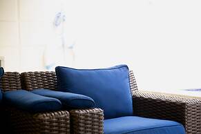 Luxury 3-bed Villa, St James, Near Beach & Gym