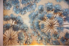 Luxury 3-bed Villa, St James, Near Beach & Gym